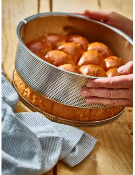 Moule à manqué inox perforé 24 cm