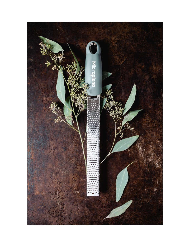 Râpe Zesteur Premium Classic MICROPLANE Râpe Zesteur Premium Classic MICROPLANE
