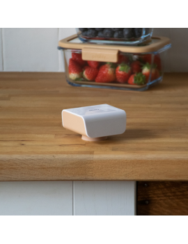 Pompe vide d'air électronique rechargeable PEBBLY