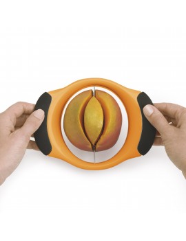 Coupe-mangue OXO