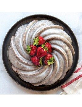 Moule à gâteau Bundt® Tourbillon Gold NORDIK WARE