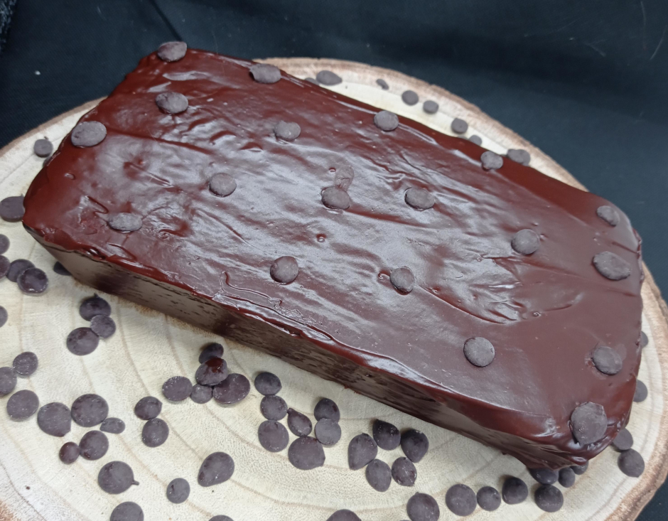 Cake de Laurr avec Glaçage au chocolat